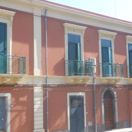 Antico Palazzo Bed & Breakfast Giardini Naxos Exterior photo