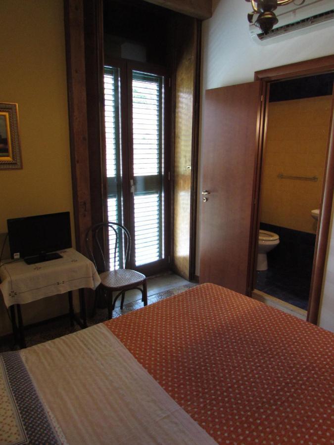 Antico Palazzo Bed & Breakfast Giardini Naxos Exterior photo