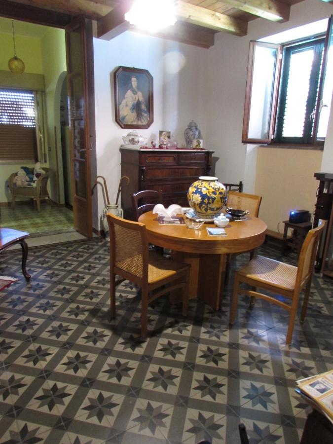 Antico Palazzo Bed & Breakfast Giardini Naxos Exterior photo