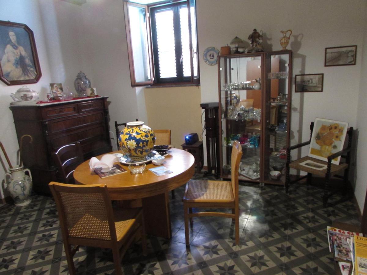 Antico Palazzo Bed & Breakfast Giardini Naxos Exterior photo