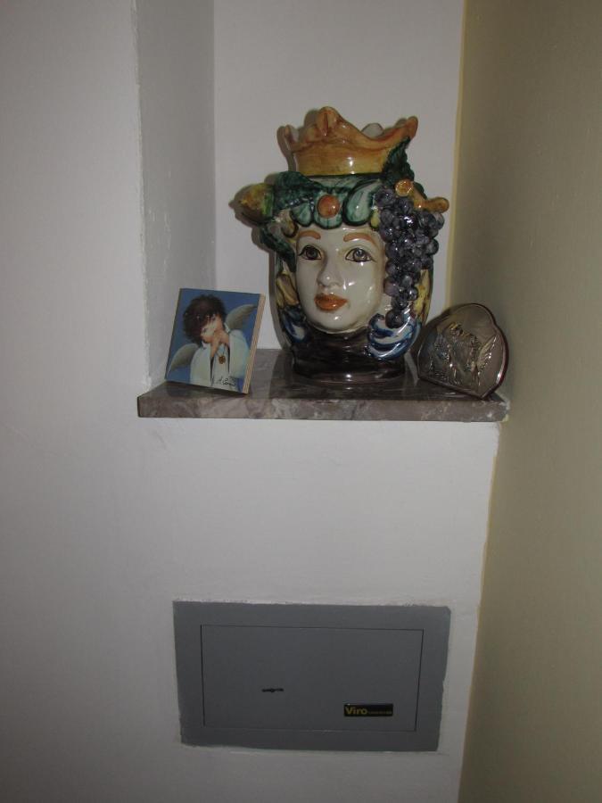 Antico Palazzo Bed & Breakfast Giardini Naxos Exterior photo